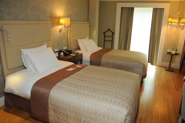 Ramada Istanbul Asia Luxury Hotel